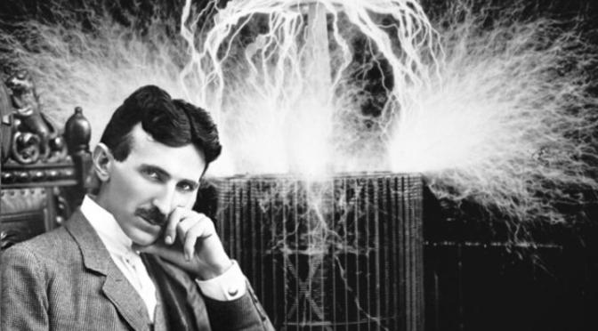 Nikola Tesla – God of Thunder